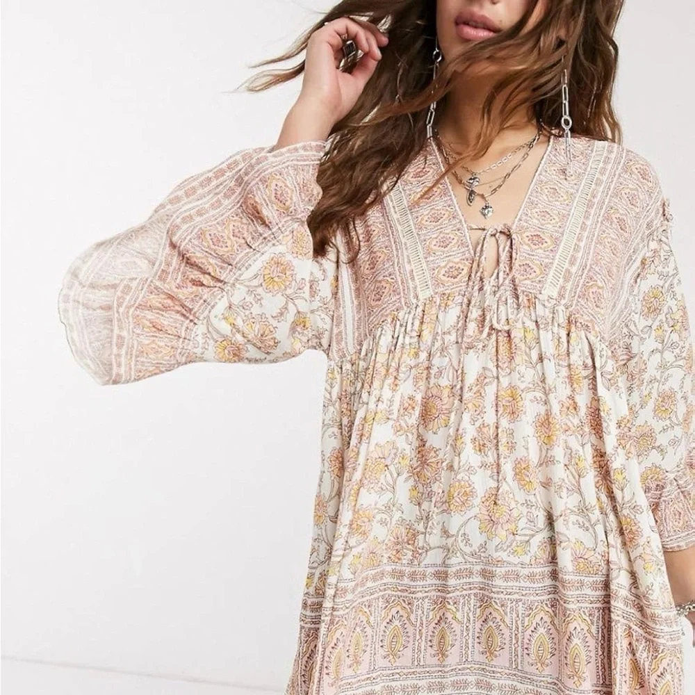Free People Cream and Light Pink Floral Boho Blouse